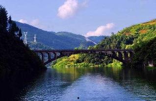 许昌双龙湖吃瓜,尽享清凉夏日时光