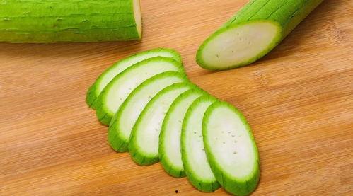 瓜不能这样吃,揭秘瓜不能这样吃的误区与正确食用方法